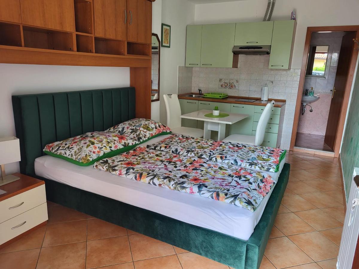 Apartmaji Tim อิซอลา ภายนอก รูปภาพ